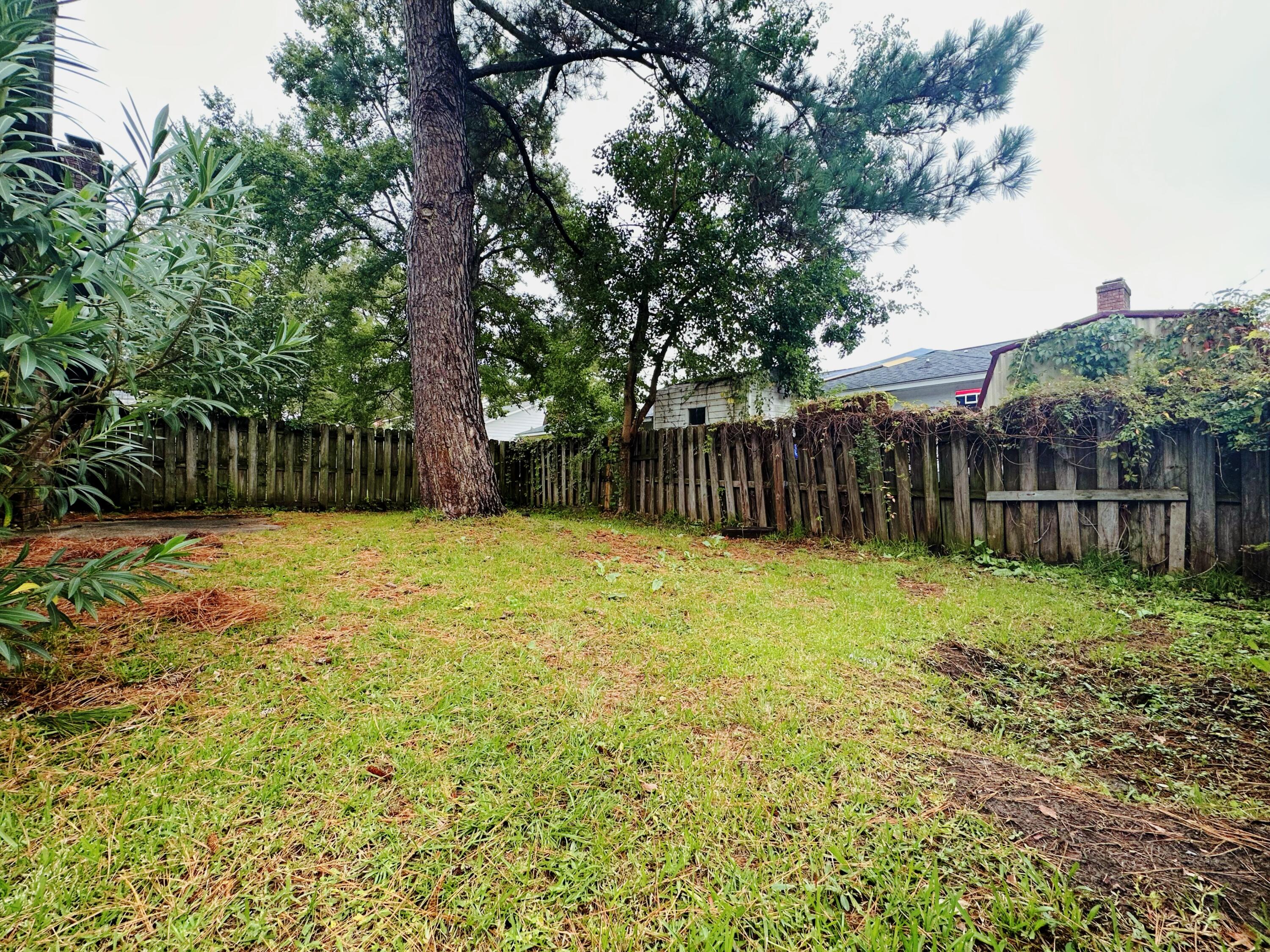 7646 Oldridge Road North Charleston, SC 29418 - Photo 36 of 36 IMG_8081