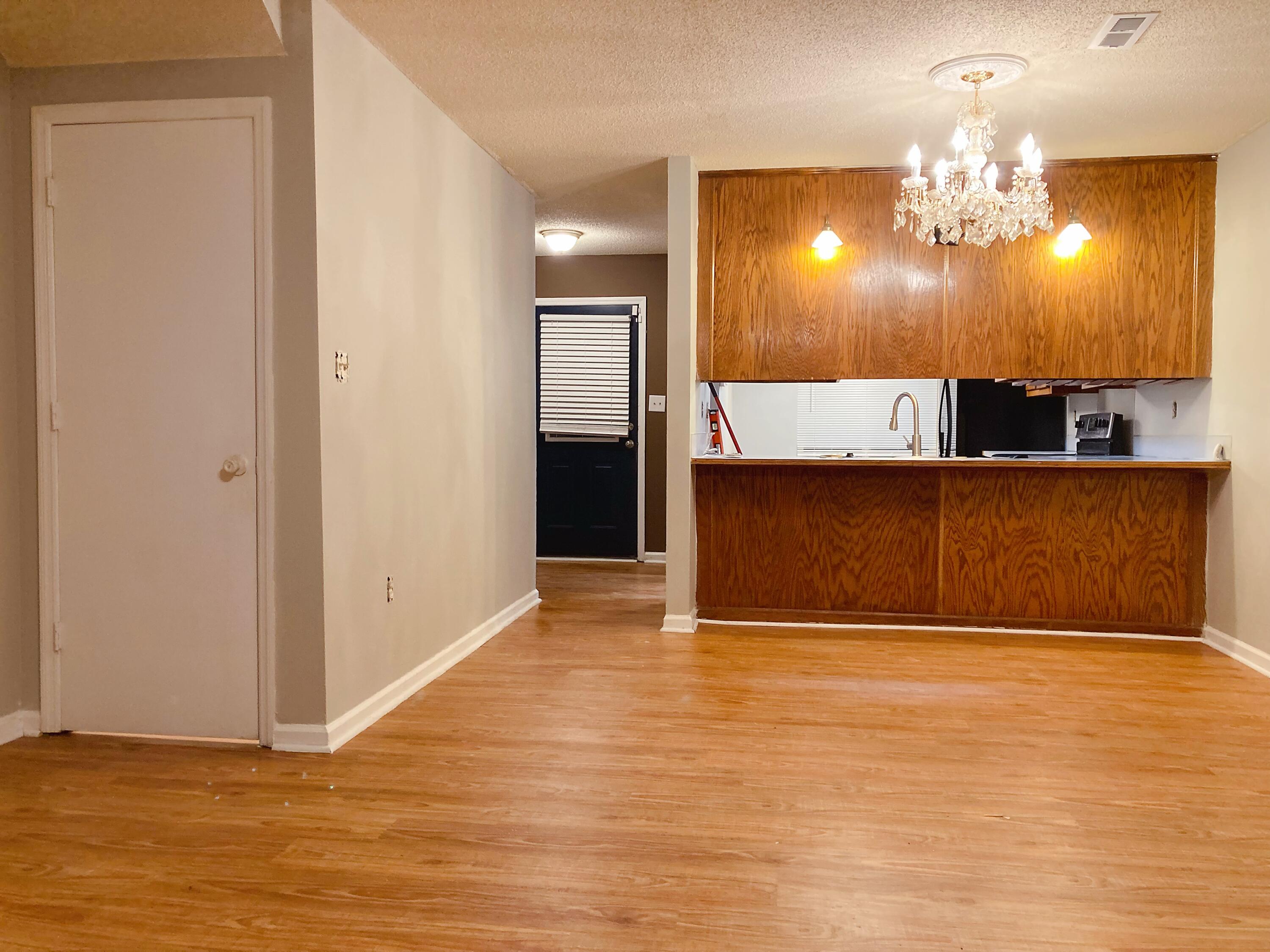 7646 Oldridge Road North Charleston, SC 29418 - Photo 6 of 36 IMG_4789