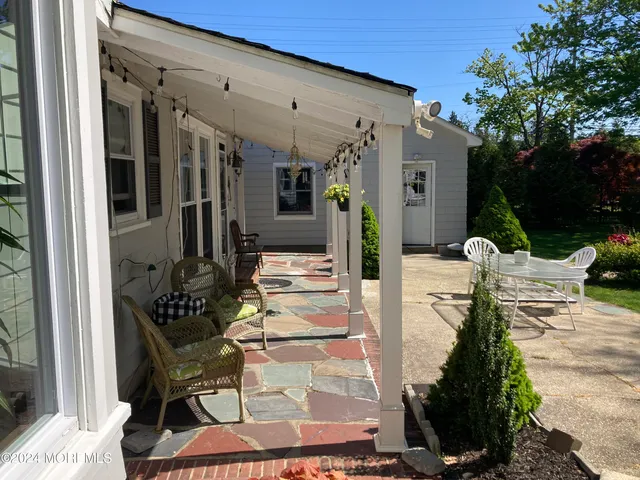 a view of outdoor space yard and patio