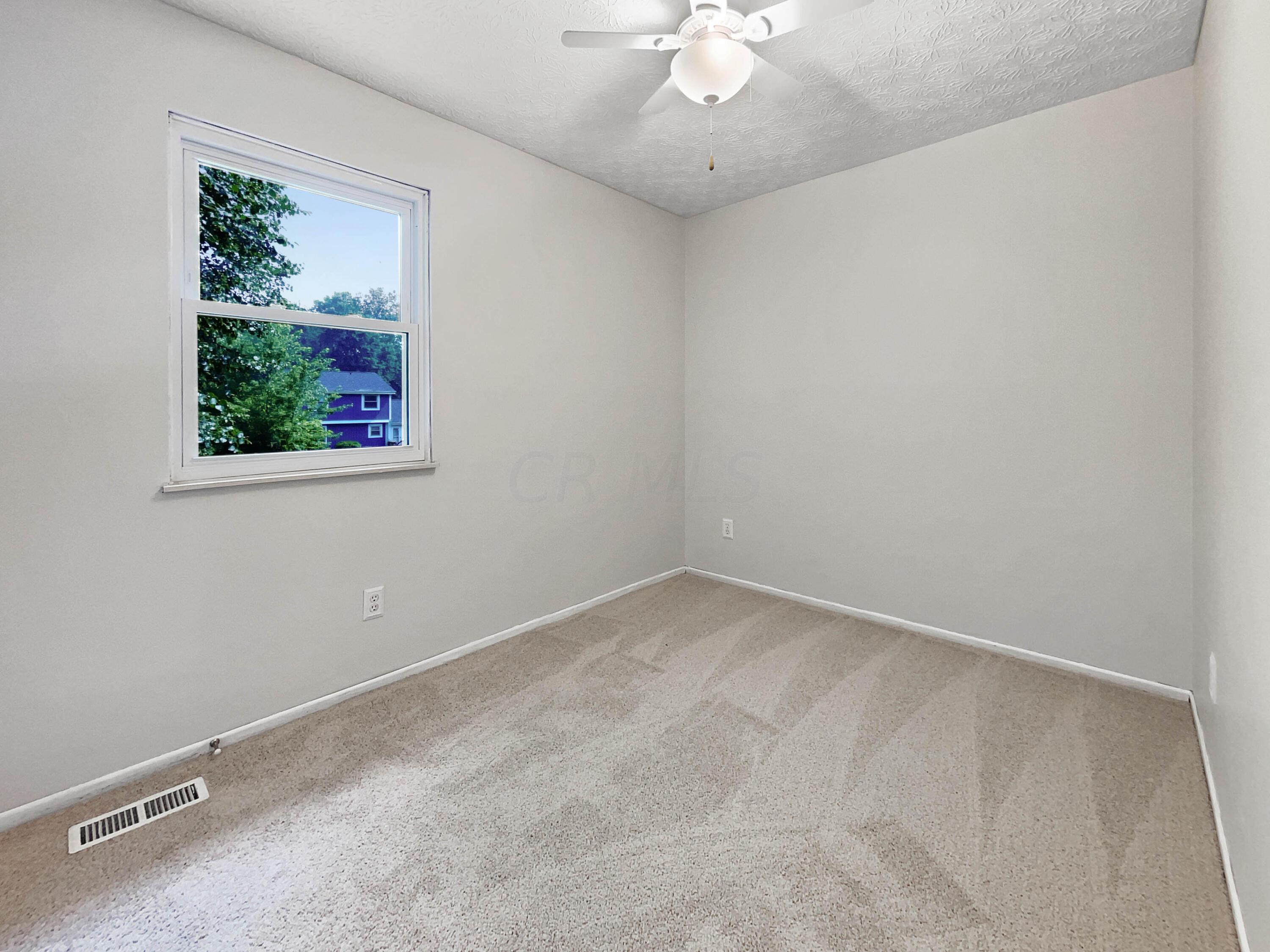 4106 Spring Flower Court Columbus, OH 43230 - Photo 14 of 23 listing_11