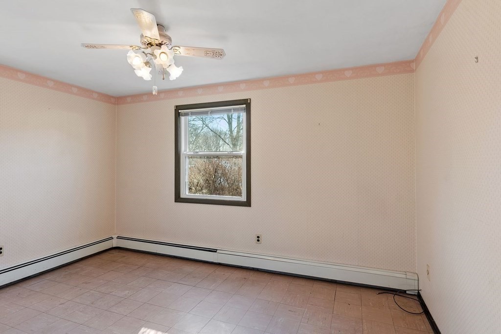 7 Colby Road Danvers, MA 01923 - Photo 16 of 31 Gallery Image 16