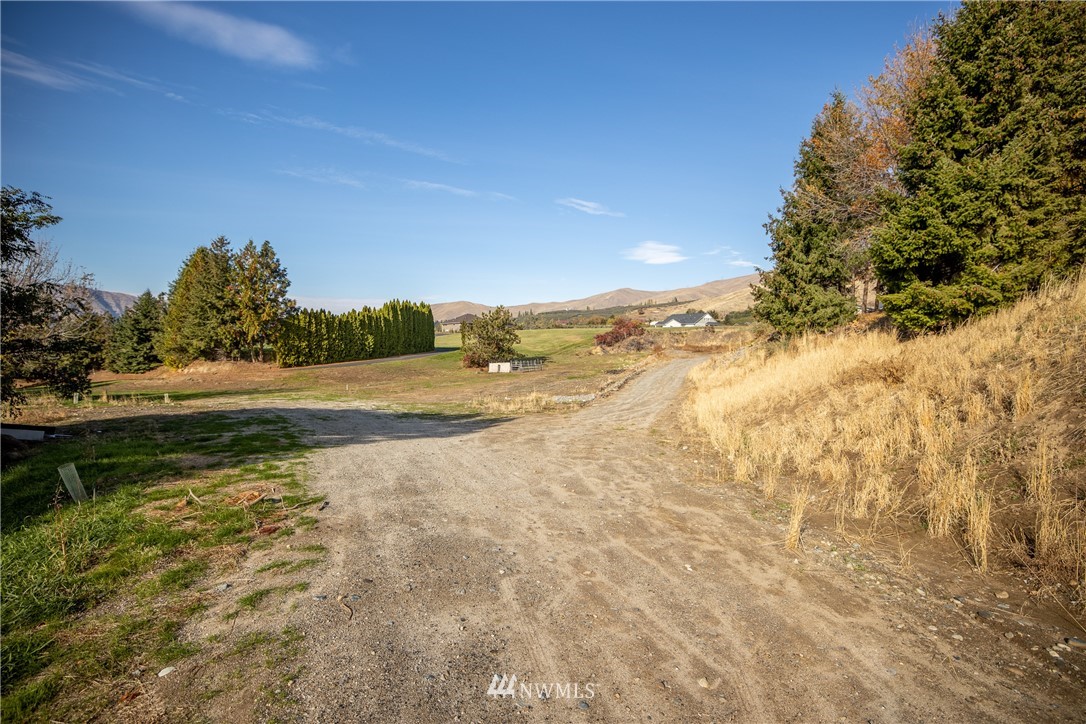 1806 Lower Monitor Road Wenatchee, WA 98801 - Photo 10 of 14 Gallery Image 10