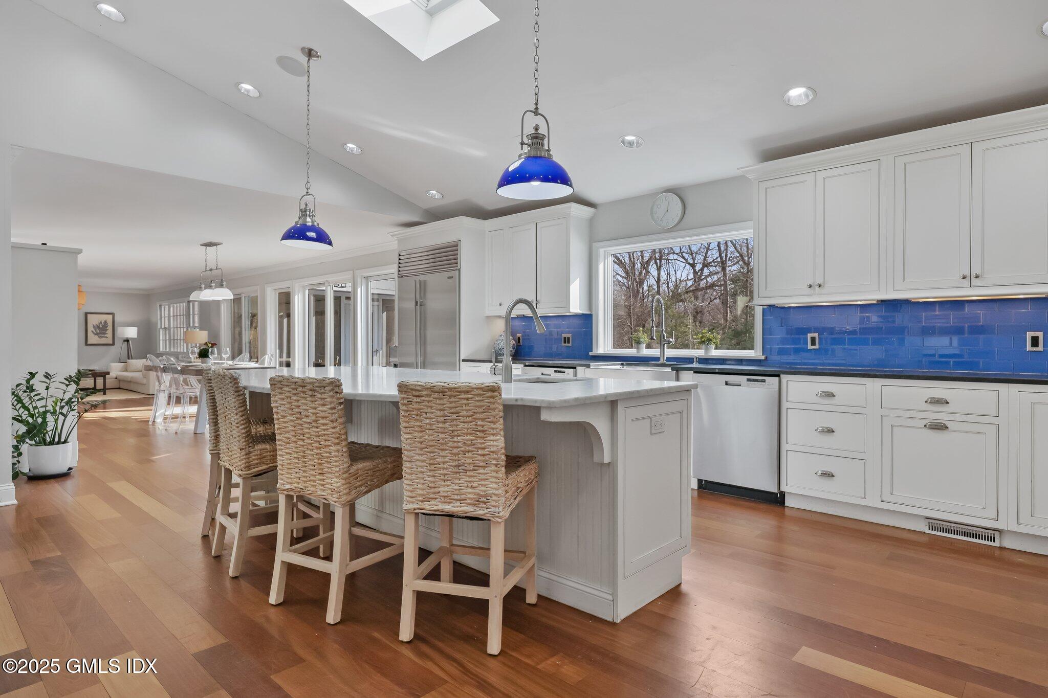 6 Carissa Lane Greenwich, CT 06830 - Photo 11 of 29 Kitchen