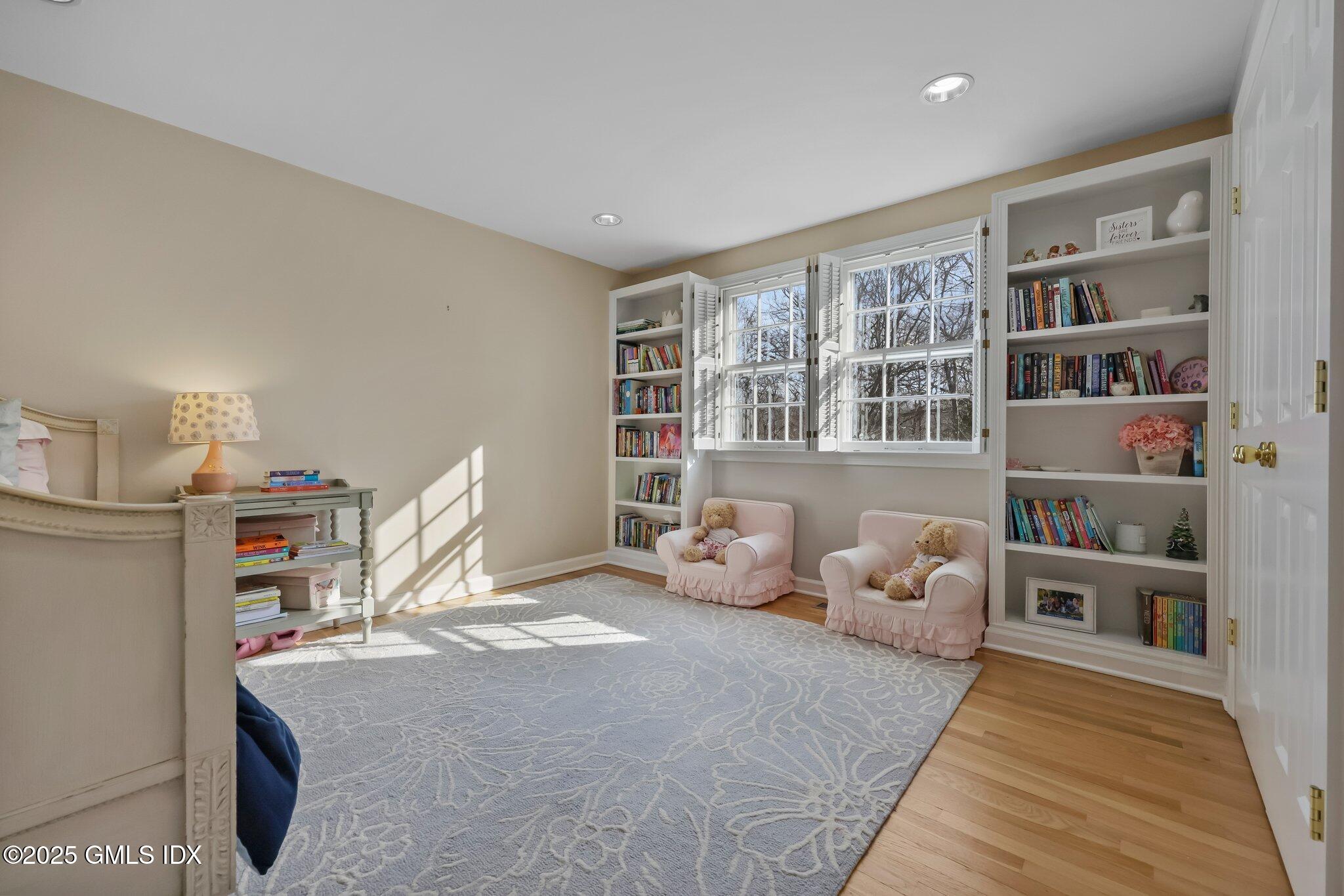 6 Carissa Lane Greenwich, CT 06830 - Photo 16 of 29 Bedroom