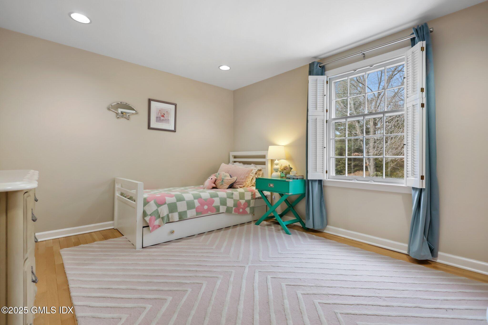 6 Carissa Lane Greenwich, CT 06830 - Photo 17 of 29 Bedroom