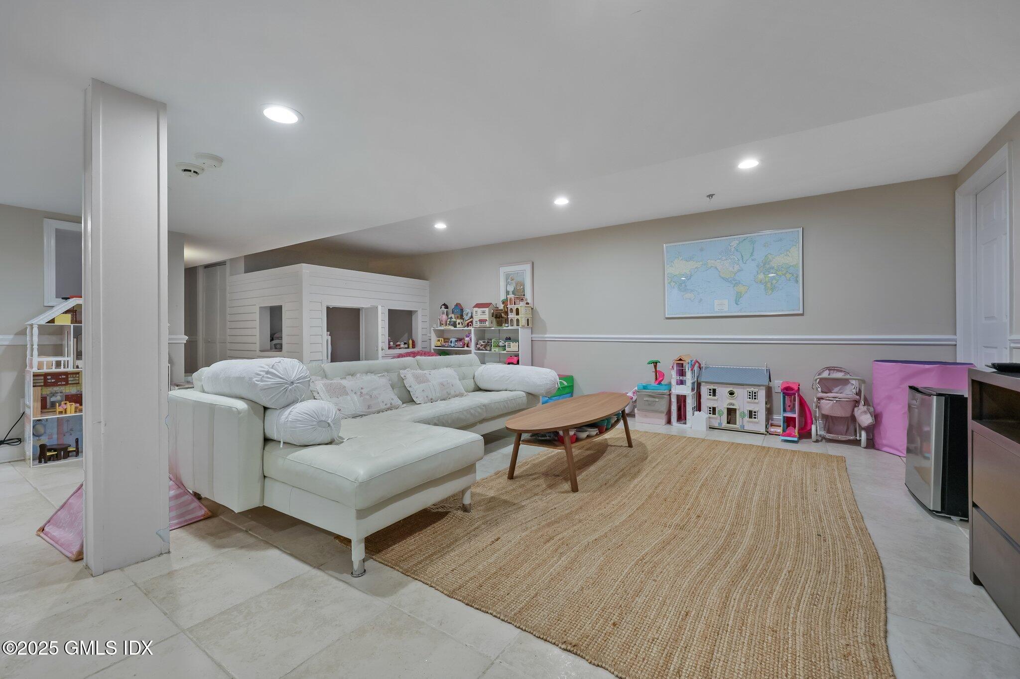 6 Carissa Lane Greenwich, CT 06830 - Photo 21 of 29 LOWER LEVEL