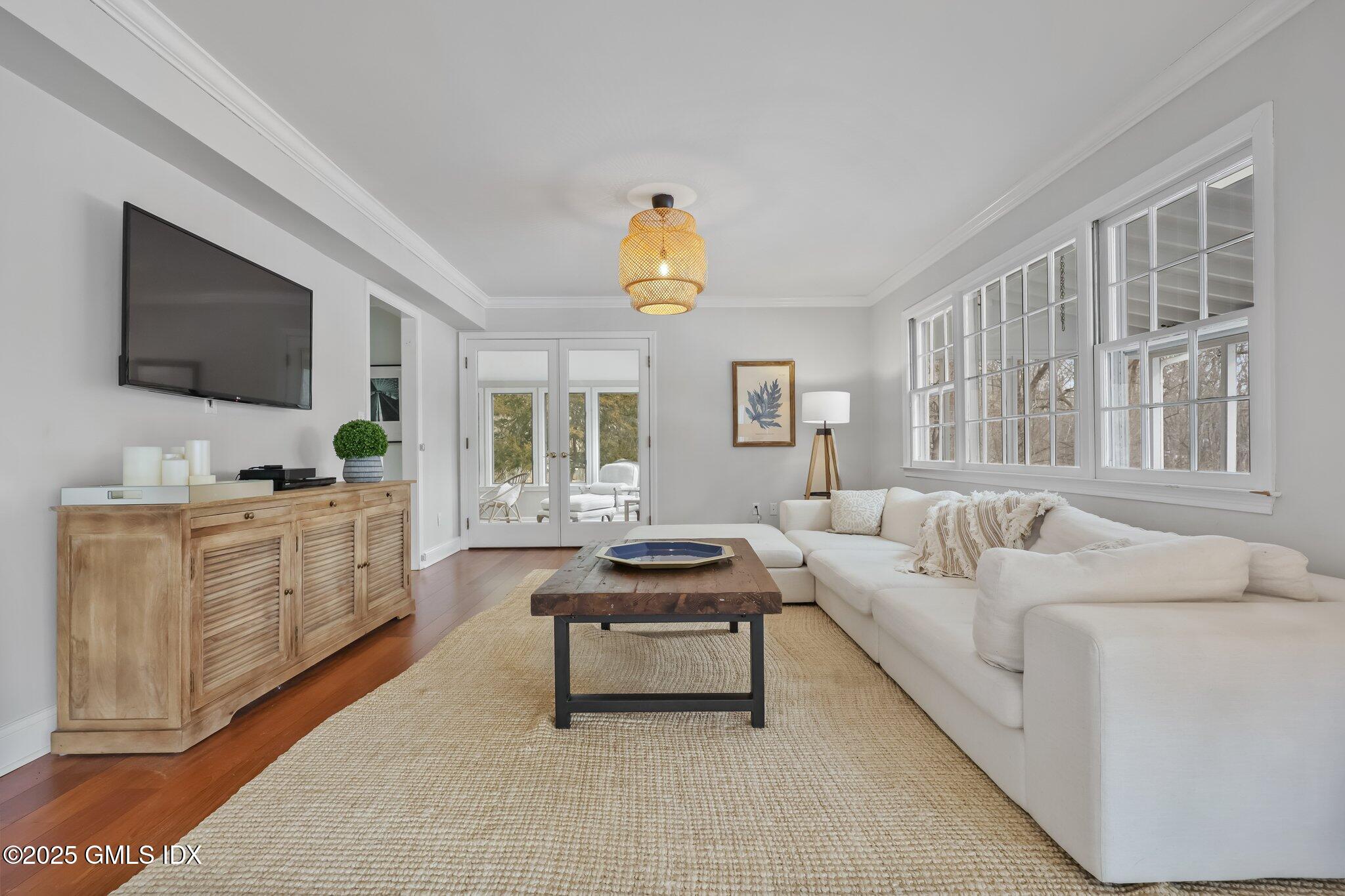 6 Carissa Lane Greenwich, CT 06830 - Photo 8 of 29 Family Room