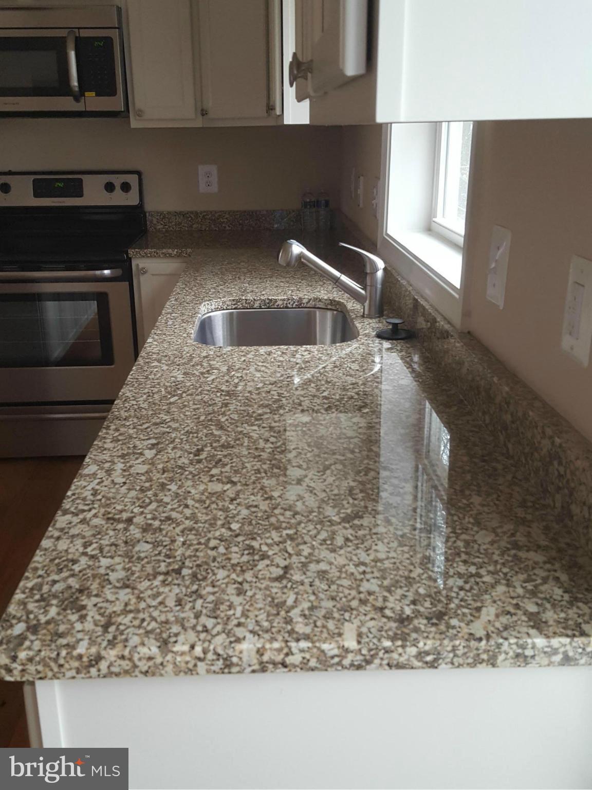 141 Jefferson Road Waldorf, MD 20602 - Photo 3 of 5 Kitchen