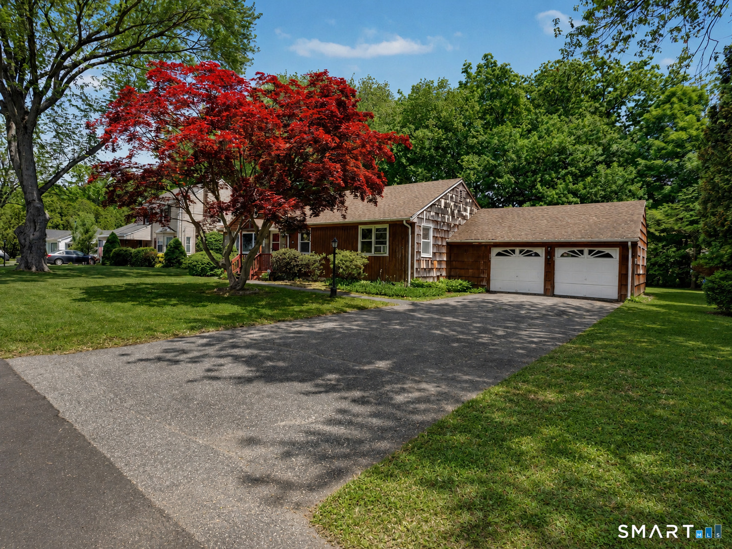 77 Lorma Avenue Trumbull, CT 06611 - Photo 2 of 29