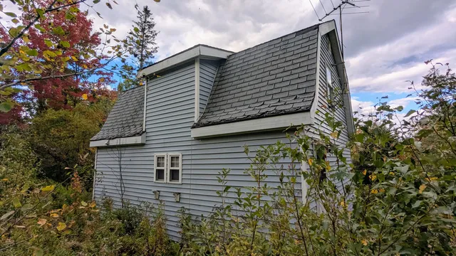 $50,000 | 16 Trestle Road, Medford, ME 04463