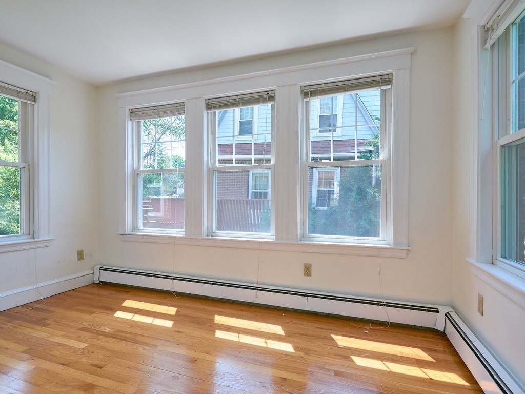 30 Margaret Road Newton, MA 02461 - Photo 11 of 25 Gallery Image 11