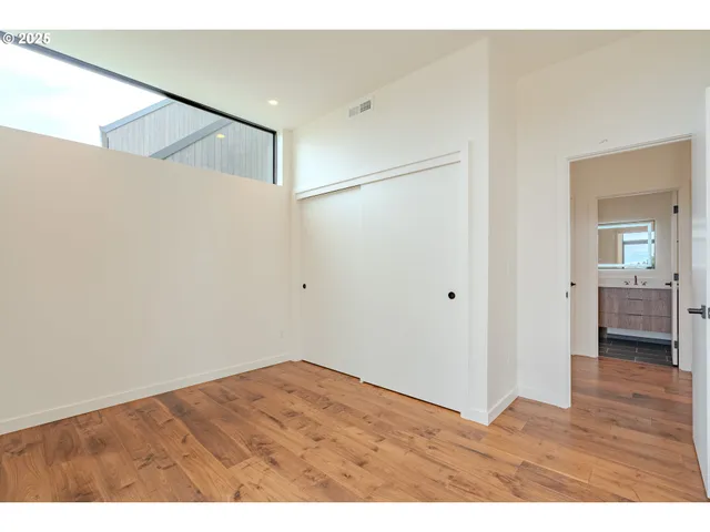 $699,000 | 11903 Northeast 57th Court, Vancouver, WA 98686