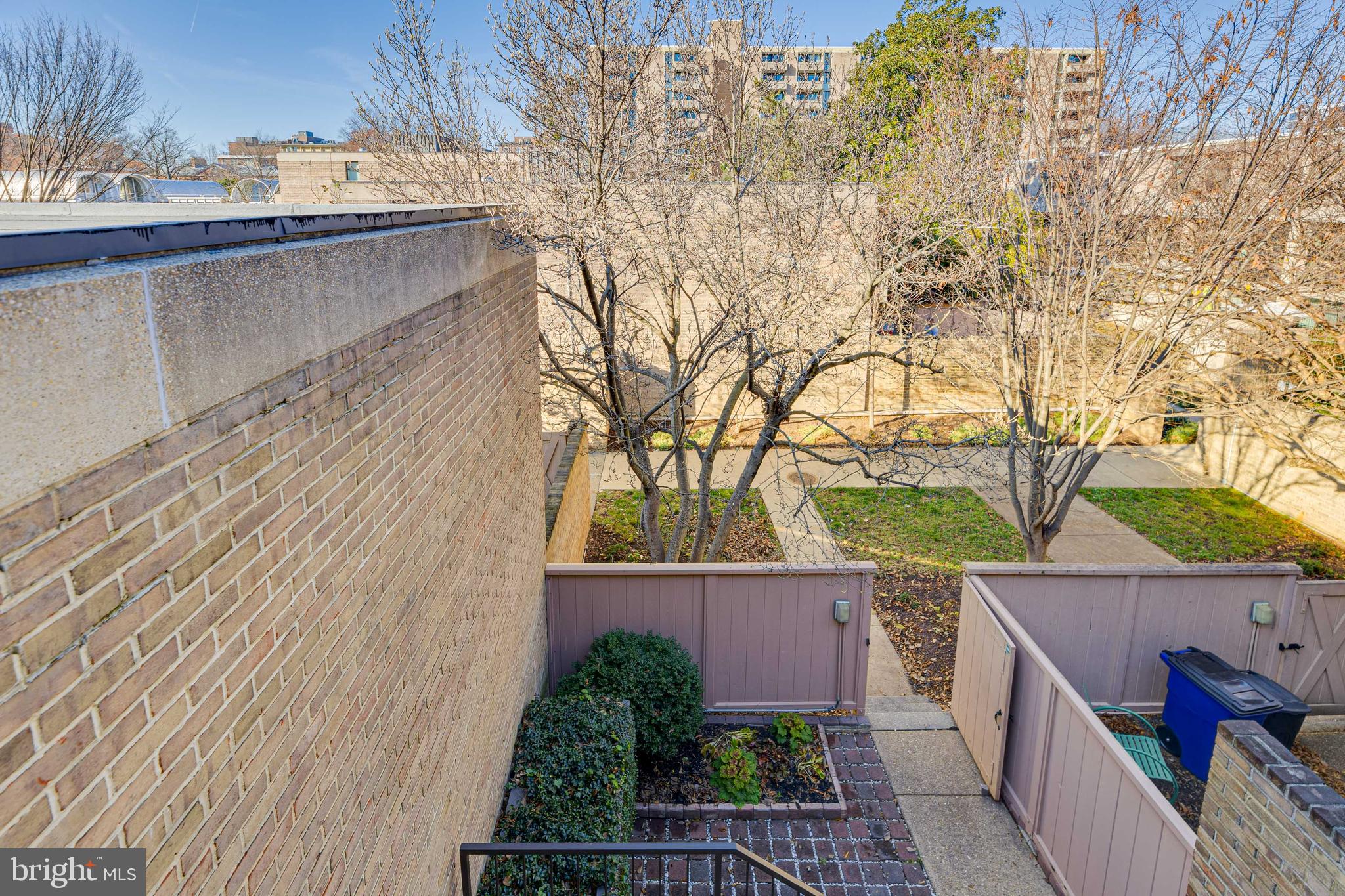 309 N Street Southwest Washington, DC 20024 - Photo 30 of 31