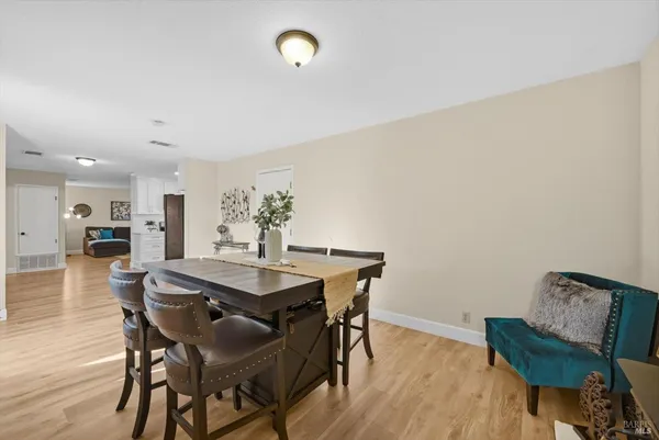 $599,999 | 427 Temple Drive, Vacaville, CA 95687