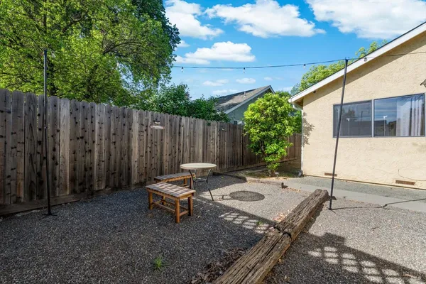 $599,999 | 427 Temple Drive, Vacaville, CA 95687