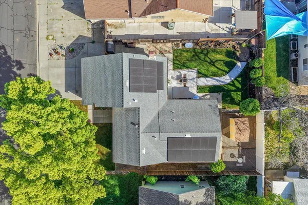 $599,999 | 427 Temple Drive, Vacaville, CA 95687