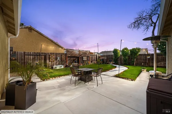 $599,999 | 427 Temple Drive, Vacaville, CA 95687