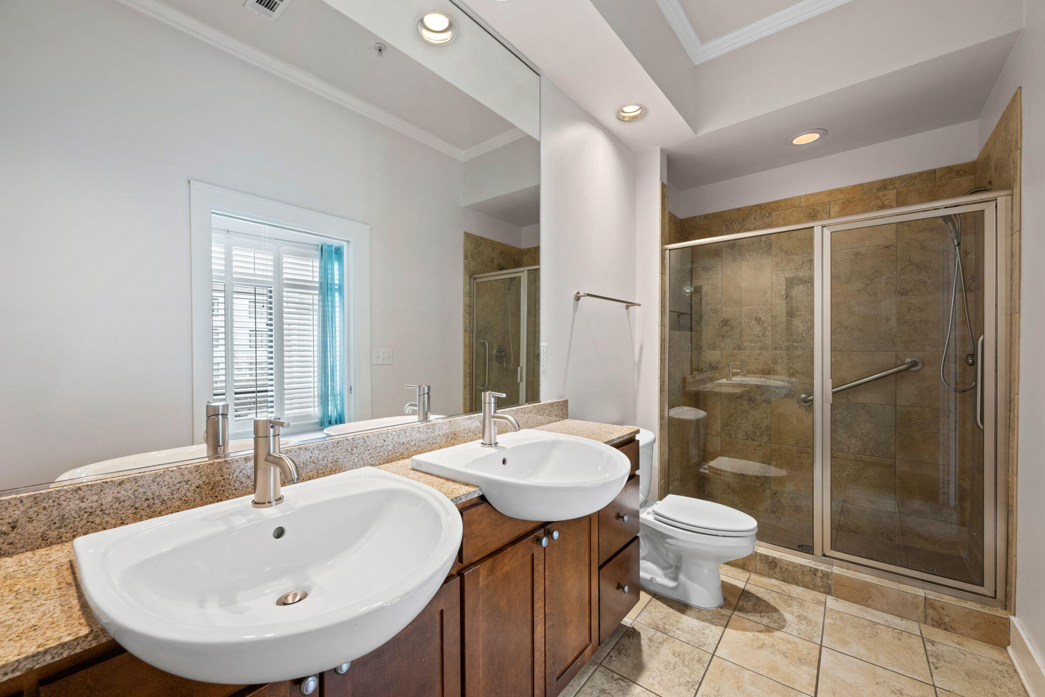 129 Walnut Street, Unit 304 Chattanooga, TN 37403 - Photo 17 of 40 11-web-or-mls-DSC_0199