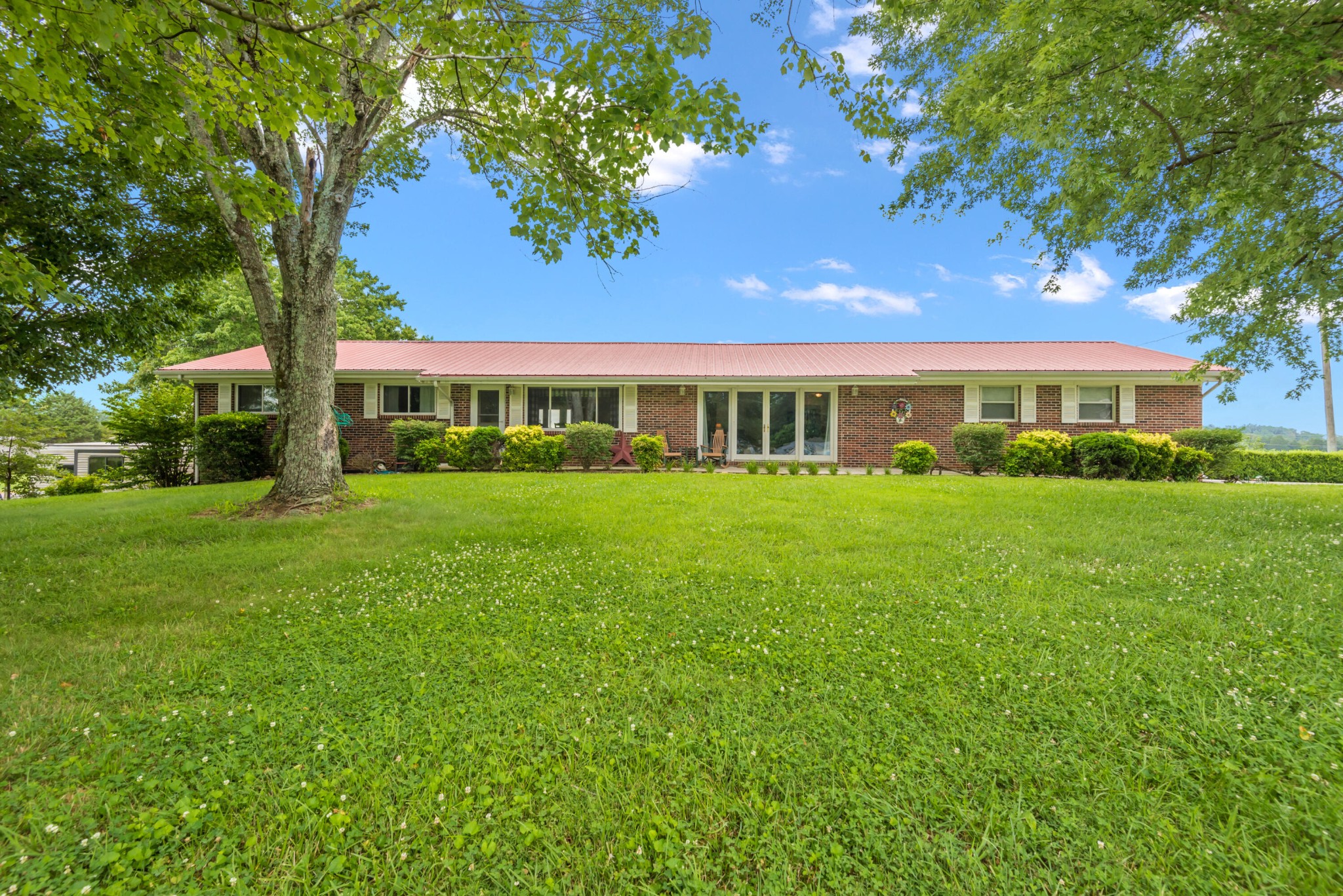 1022 Seed Tick Road Philadelphia, TN 37846 - Photo 2 of 35 Gallery Image 2