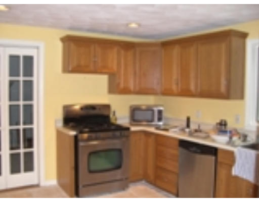 1 Marions Way Georgetown, MA 01833 - Photo 3 of 18 Gallery Image 3