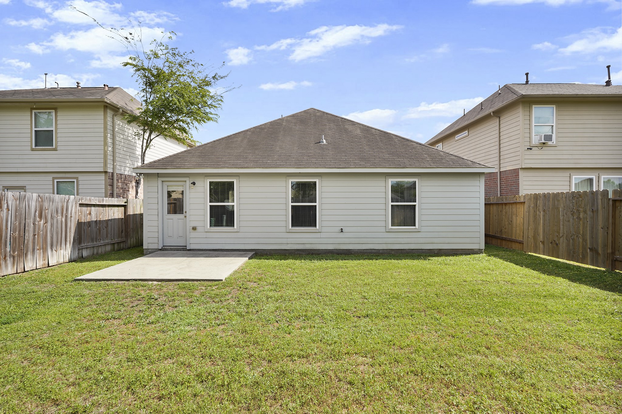 29417 Forest Floor Lane Spring, TX 77386 - Photo 24 of 25 a front view of a house with a yard