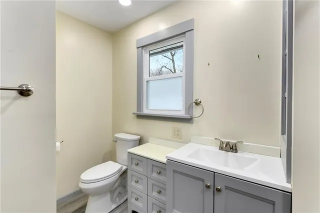 $295,500 | 1809 Grand Avenue, Leavenworth, KS 66048