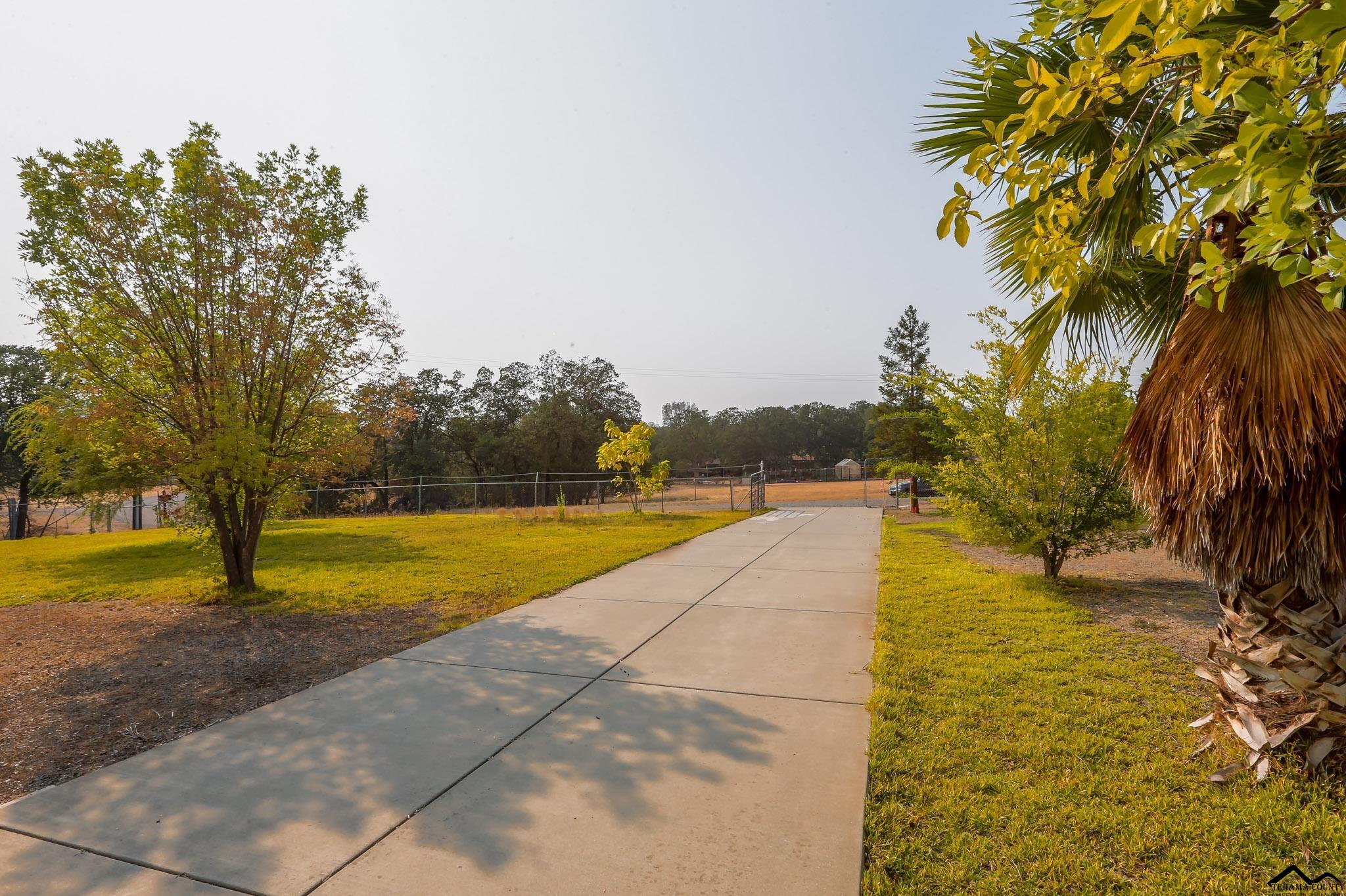 15624 North Siskiyou Loop Corning, CA 96021 - Photo 27 of 32