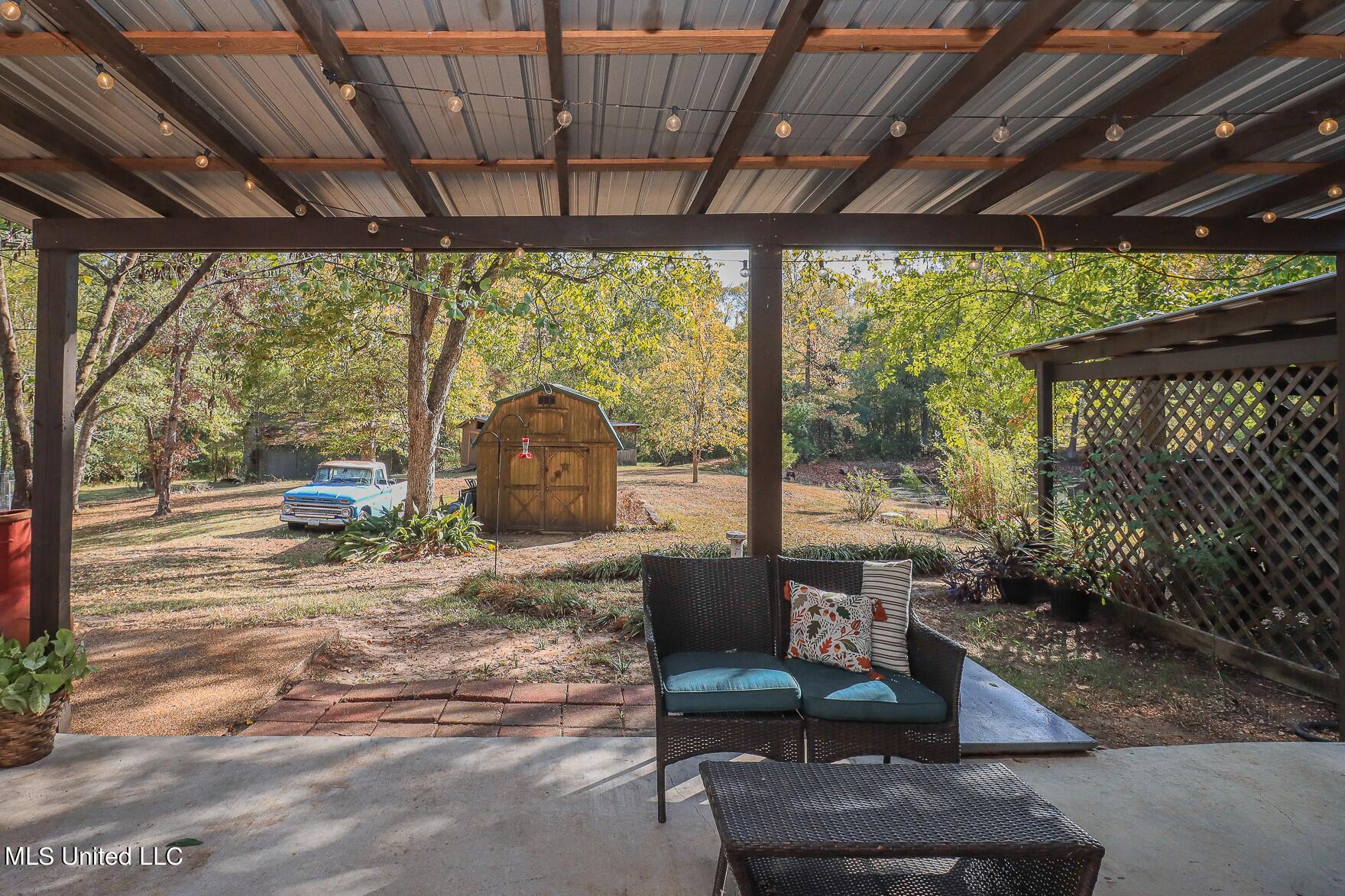 170 Coon Hunters Road Brandon, MS 39042 - Photo 16 of 36 Patio 3