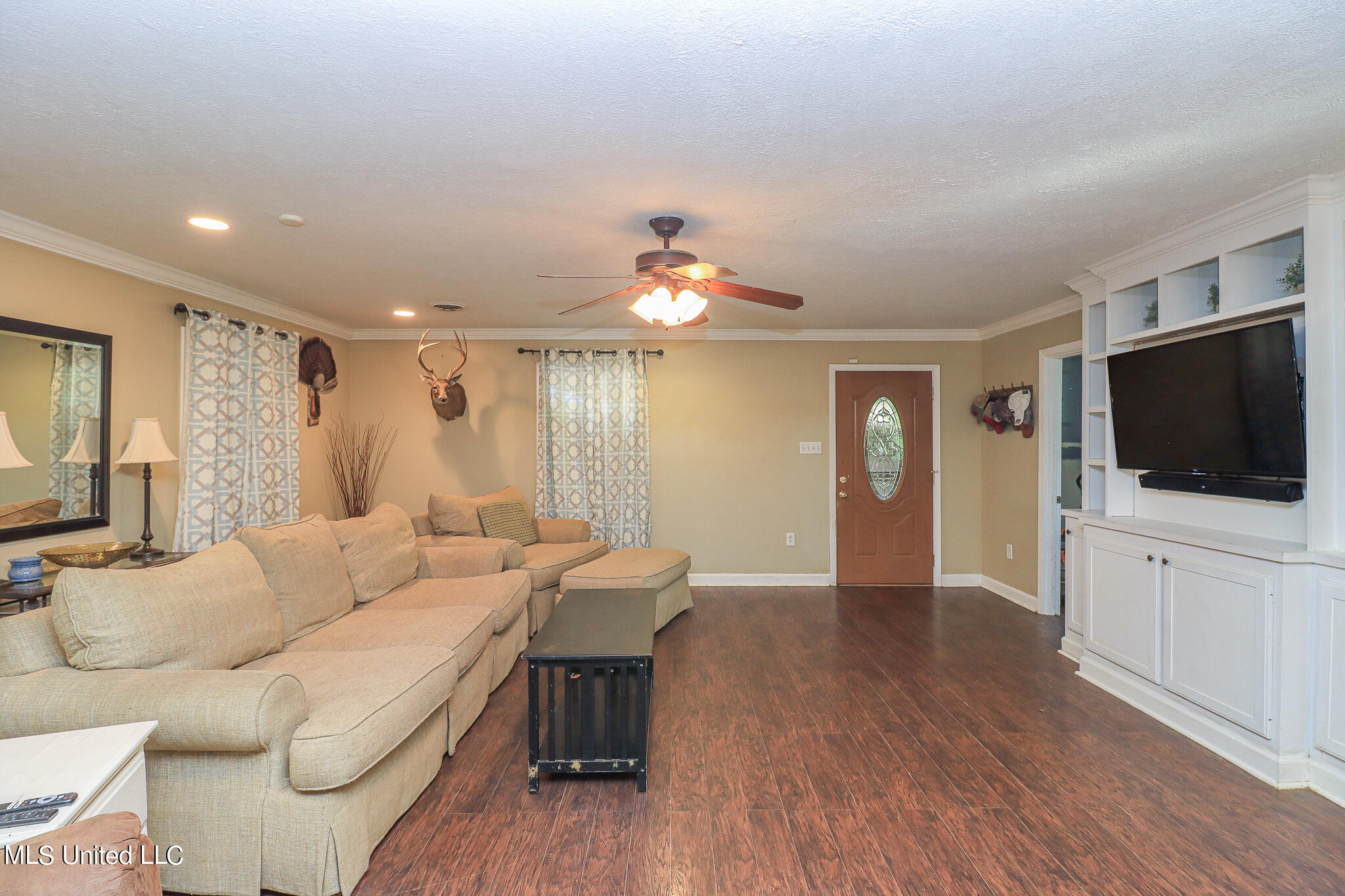170 Coon Hunters Road Brandon, MS 39042 - Photo 19 of 36 Living Room 2