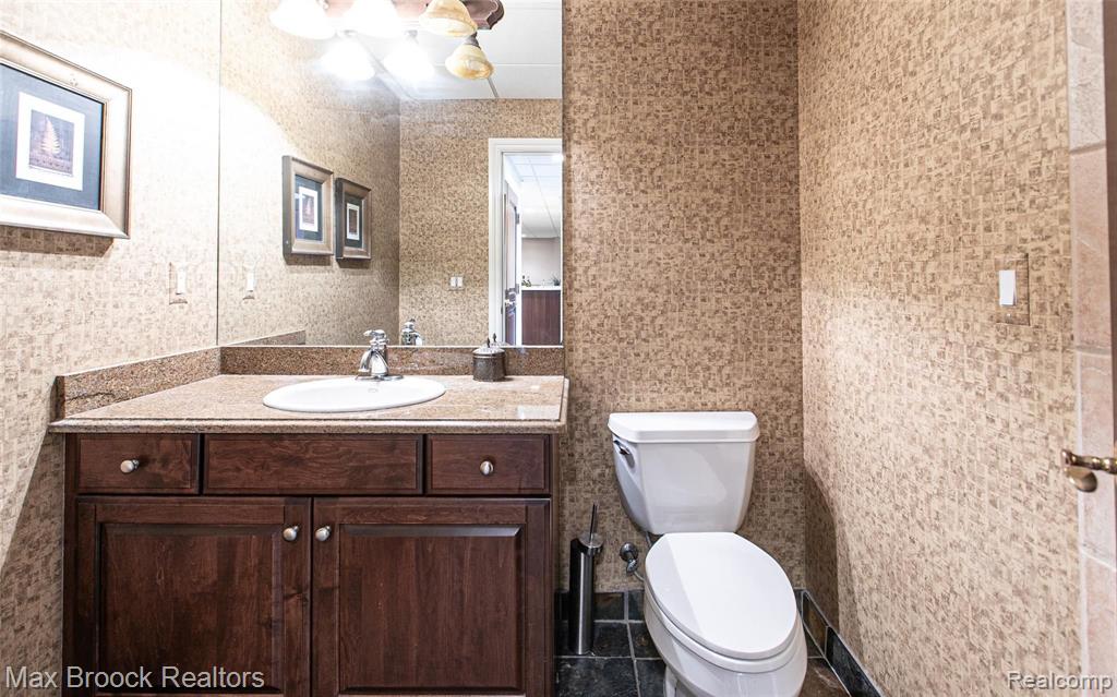4865 Crestone Way Rochester, MI 48306 - Photo 41 of 63