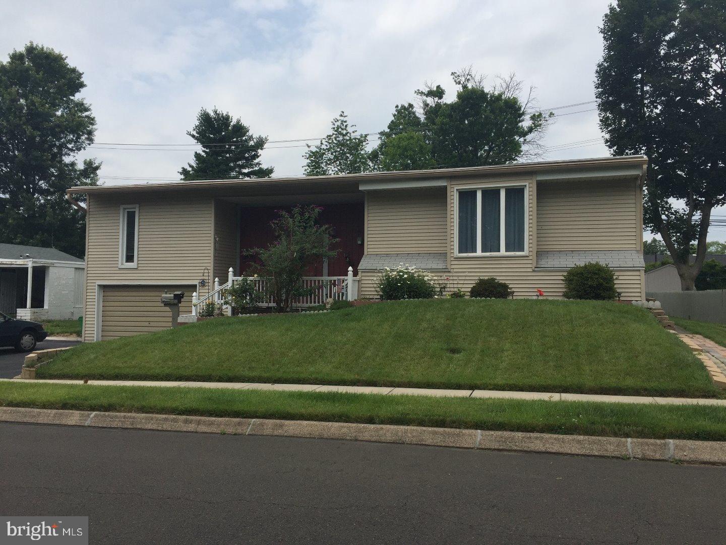 59 Border Rock Road Levittown, PA 19057 - Photo 1 of 13 Exterior