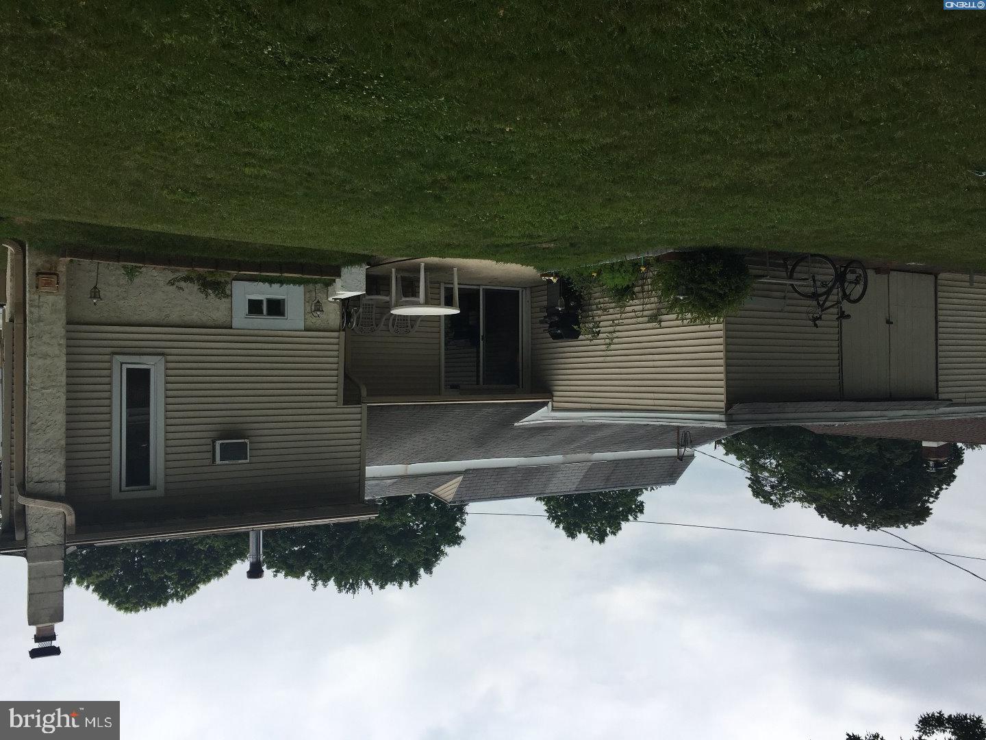 59 Border Rock Road Levittown, PA 19057 - Photo 12 of 13 Exterior Back