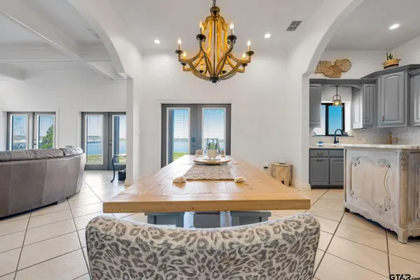 $1,295,000 | 7433 State Highway 155, Frankston, TX 75763