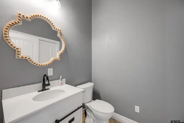 $1,295,000 | 7433 State Highway 155, Frankston, TX 75763