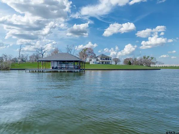 $1,295,000 | 7433 State Highway 155, Frankston, TX 75763