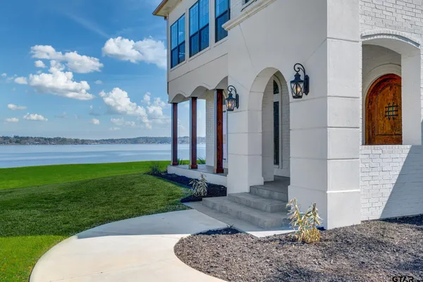 $1,295,000 | 7433 State Highway 155, Frankston, TX 75763