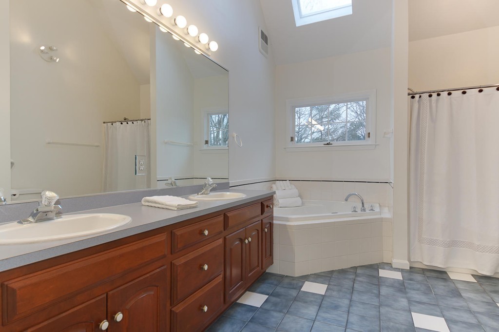 30 Stop River Road Norfolk, MA 02056 - Photo 18 of 30 Gallery Image 18