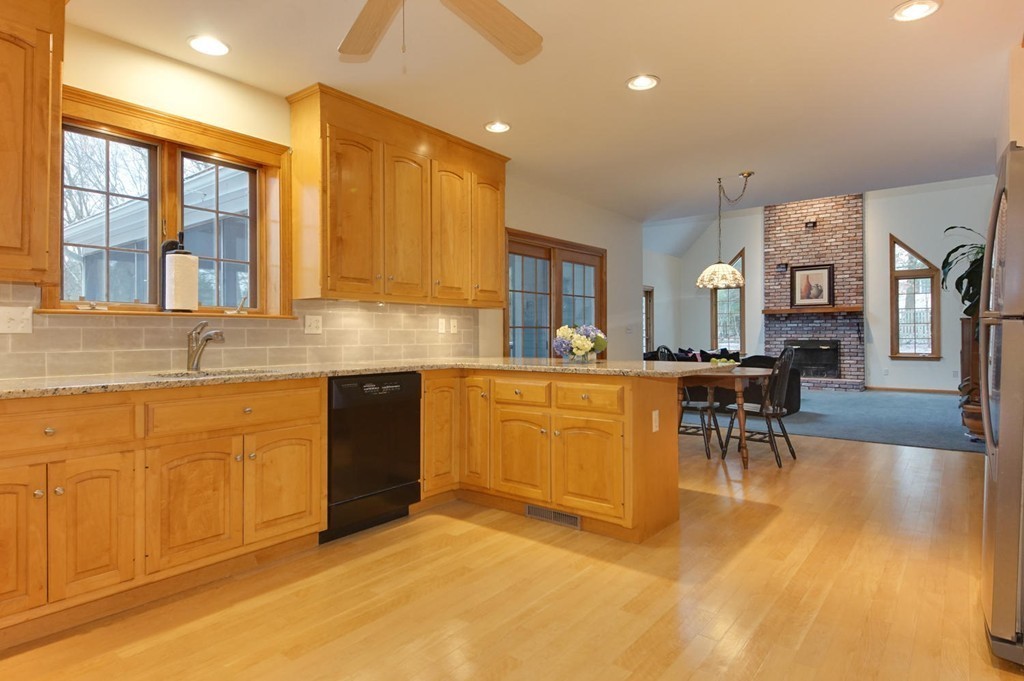 30 Stop River Road Norfolk, MA 02056 - Photo 6 of 30 Gallery Image 6