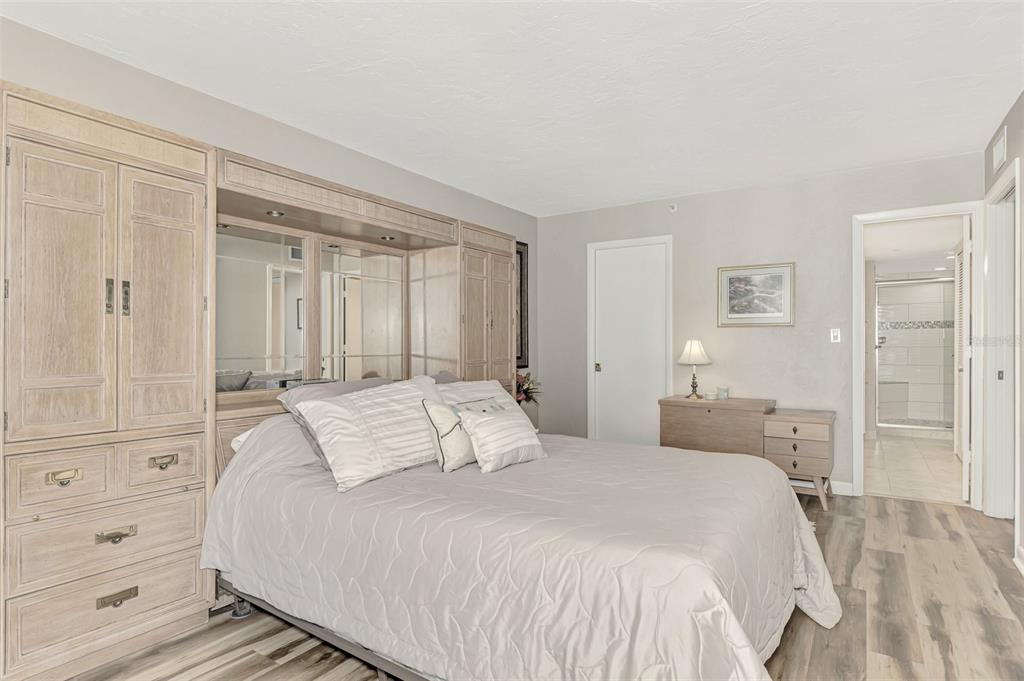 631 Alhambra Road, Unit 1004 Venice, FL 34285 - Photo 36 of 71