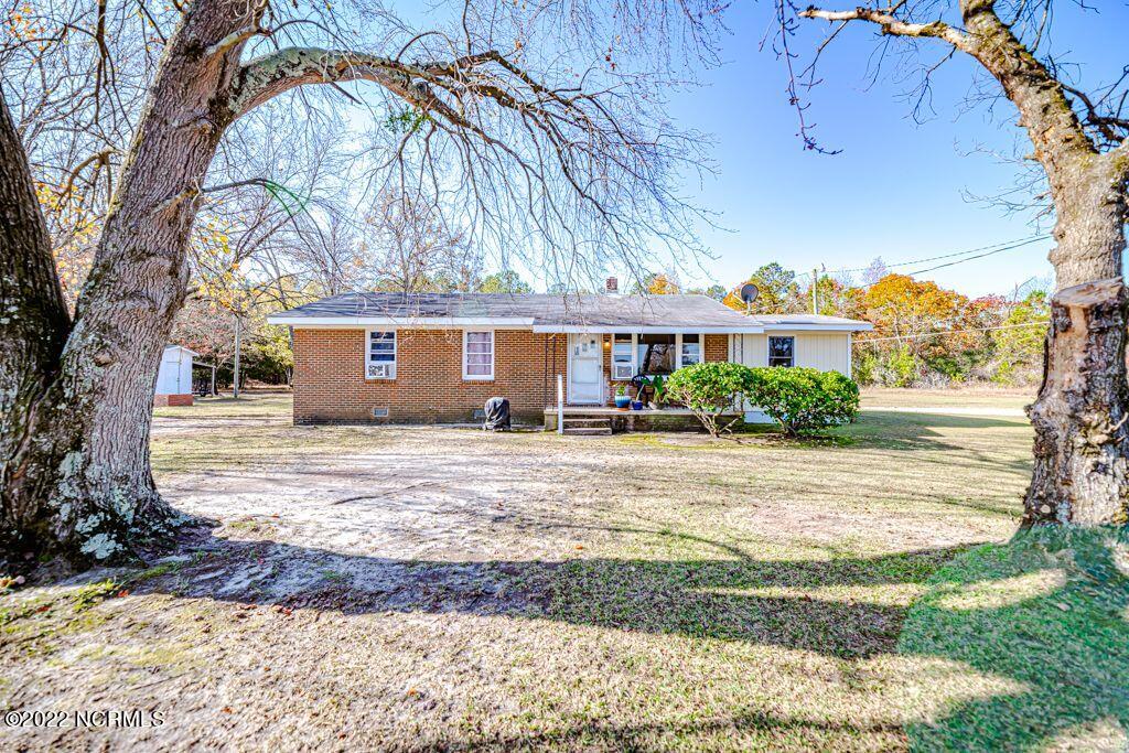 432 J Burns Road Vass, NC 28394 - Photo 1 of 36 front house