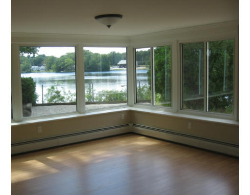 26 Russell Road Chelmsford, MA 01863 - Photo 2 of 6