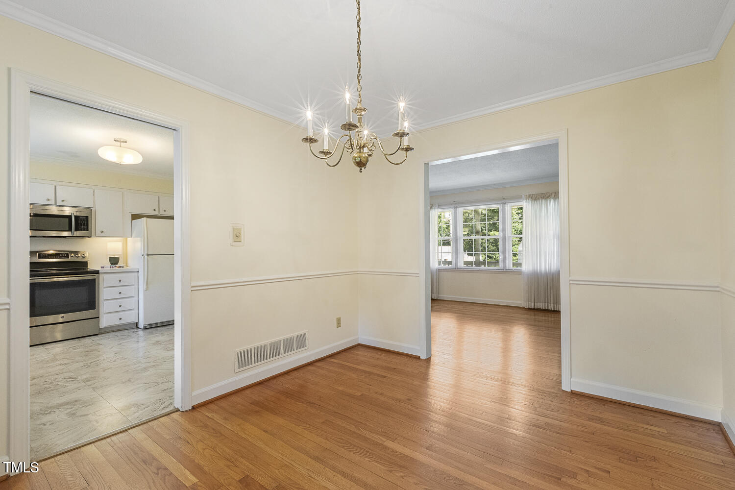 1000 Winona Road Raleigh, NC 27609 - Photo 12 of 36 Formal dining room