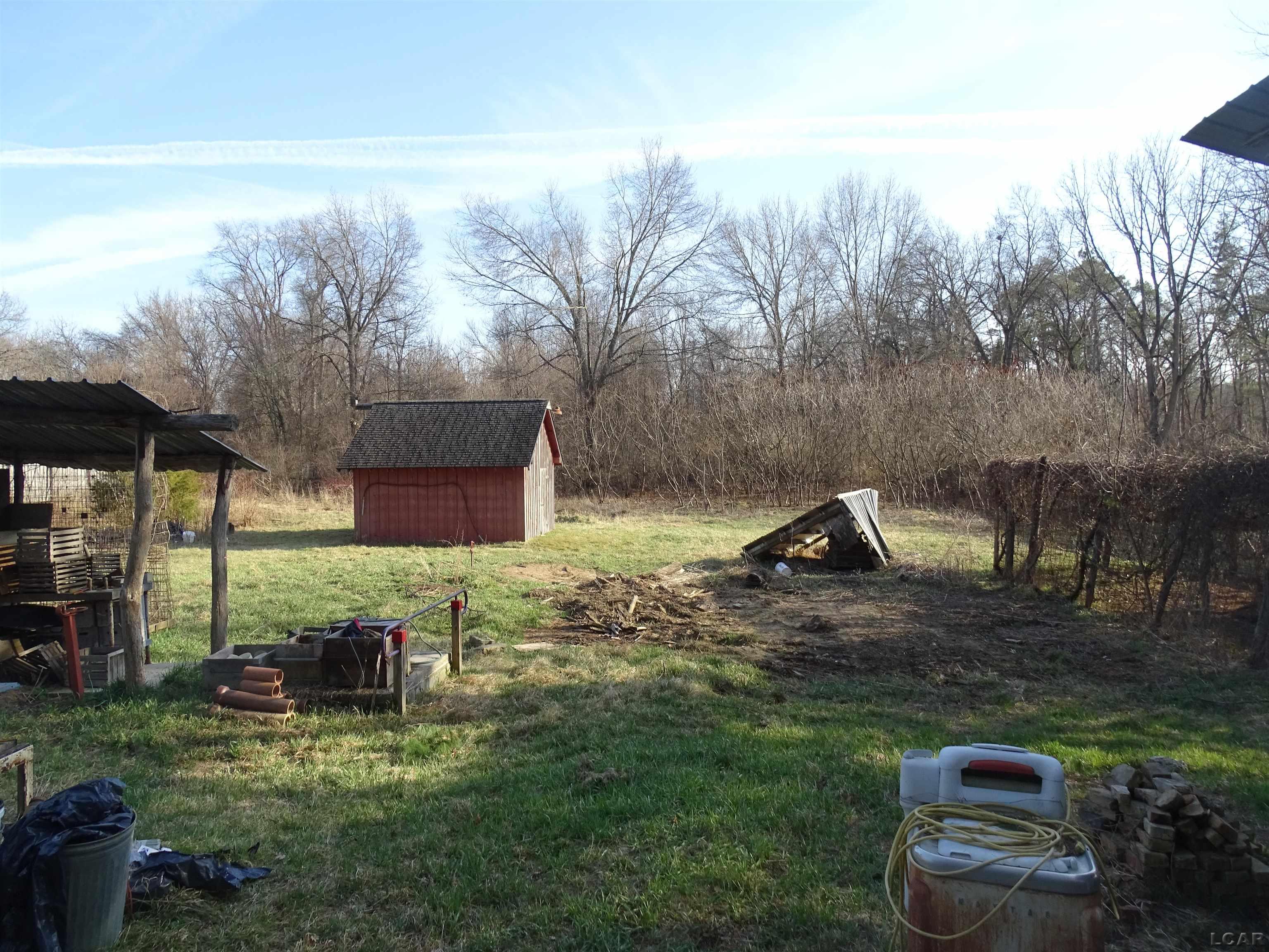 433 Coolbaugh Road Jackson, MI 49201 - Photo 3 of 7