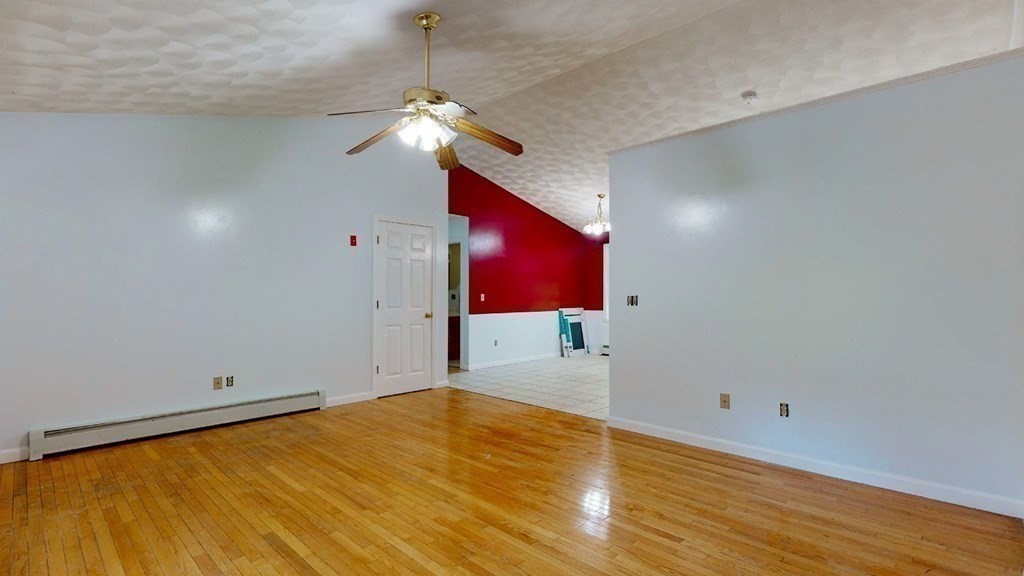19 Myrtle Street Clinton, MA 01510 - Photo 13 of 33 Gallery Image 13