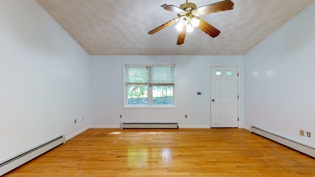 19 Myrtle Street Clinton, MA 01510 - Photo 14 of 33 Gallery Image 14