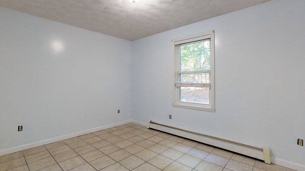19 Myrtle Street Clinton, MA 01510 - Photo 20 of 33 Gallery Image 20
