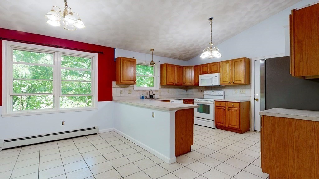 19 Myrtle Street Clinton, MA 01510 - Photo 8 of 33 Gallery Image 8