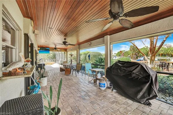 $2,395,000 | 2361 Longboat Drive, Naples, FL 34104