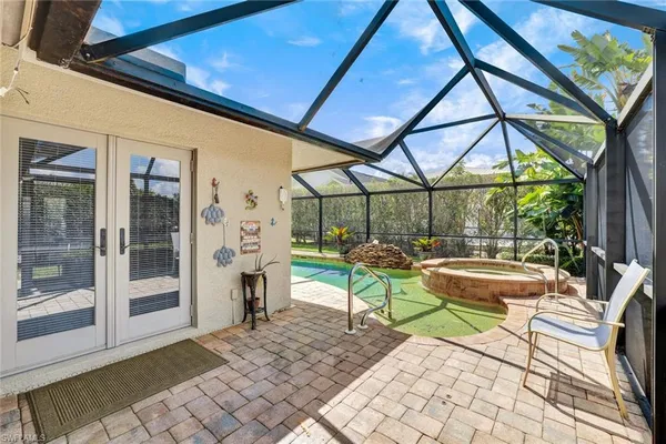 $2,395,000 | 2361 Longboat Drive, Naples, FL 34104
