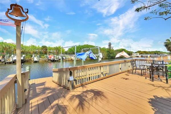 $2,395,000 | 2361 Longboat Drive, Naples, FL 34104